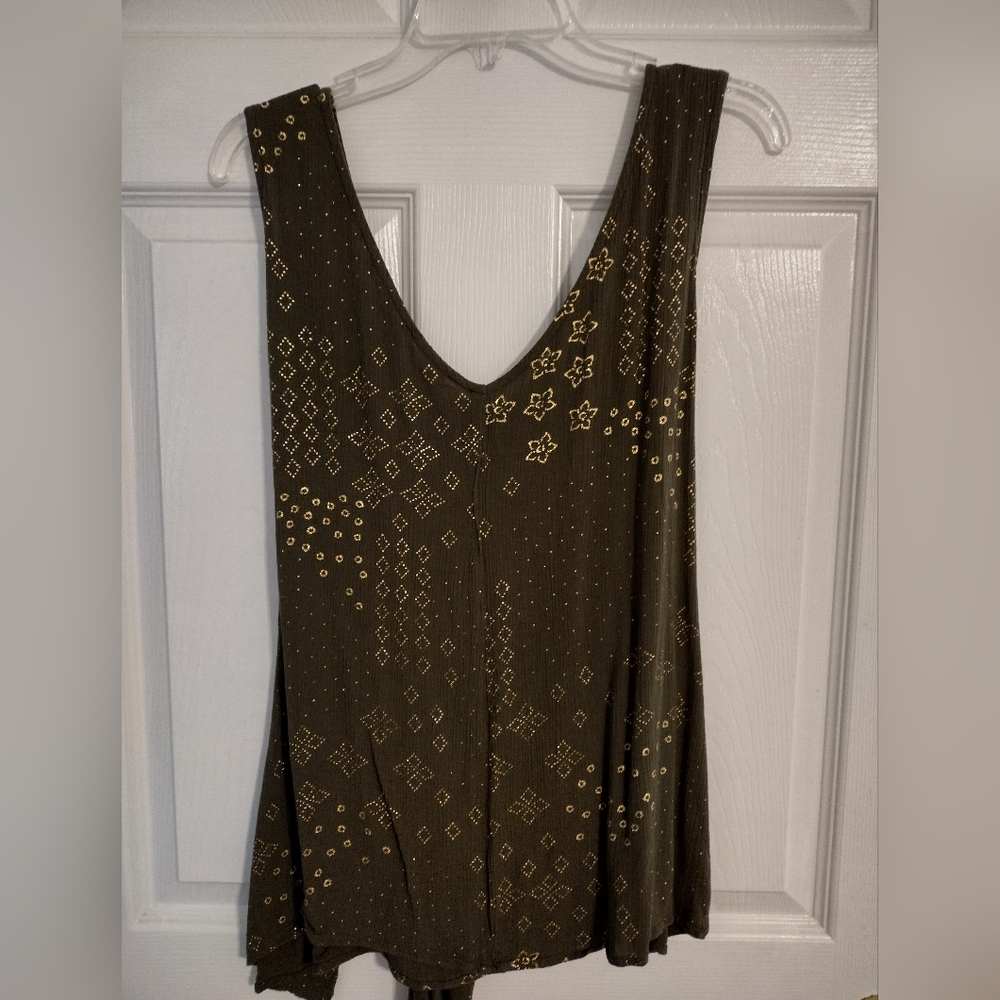 Wrap Tank Top - Picture 5 of 6